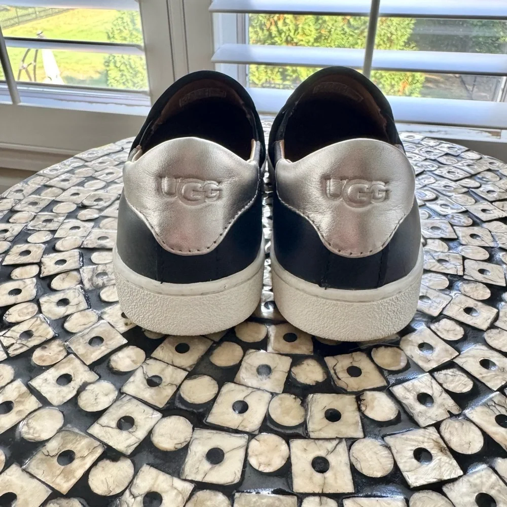 Ugg Black and Silver Jass Leather Slip On Sneaker Size 6